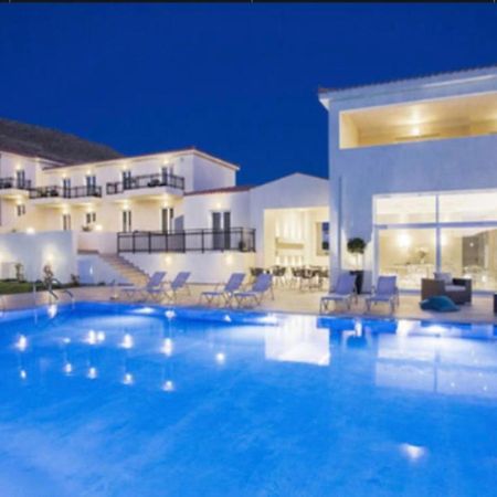 Ammos Suites Плати Екстериор снимка