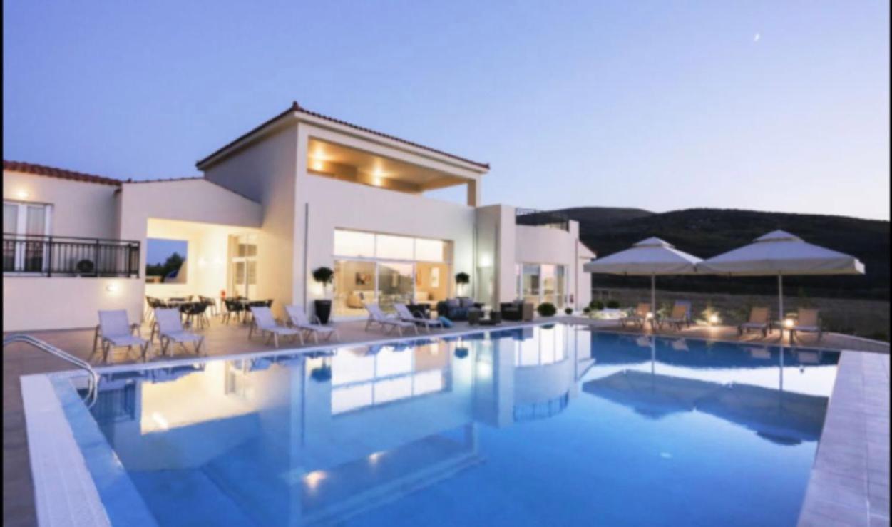 Ammos Suites Плати Екстериор снимка