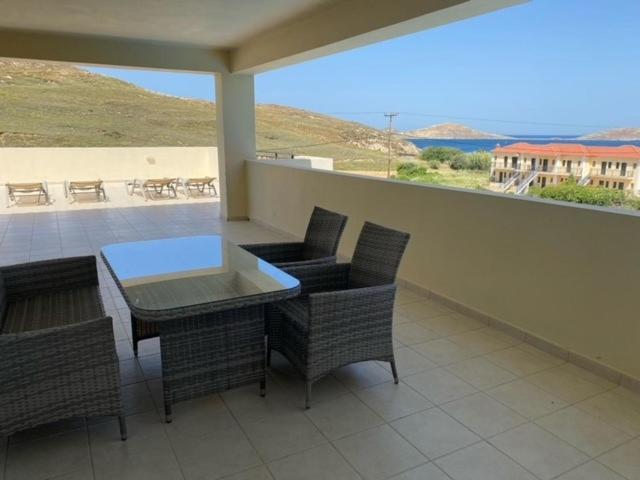 Ammos Suites Плати Екстериор снимка
